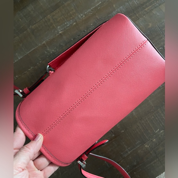 Michael Kors pink tote - Picture 6 of 12